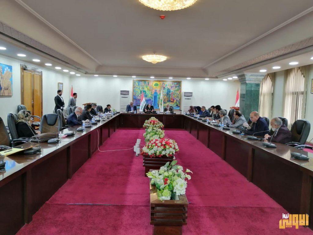 بالصور .. التربية تكشف عن اجراءاتها المتعلقة بالعام الدراسي الحالي 6 A26DF26D 292F 4F94 9F87 623DE85EC8AA