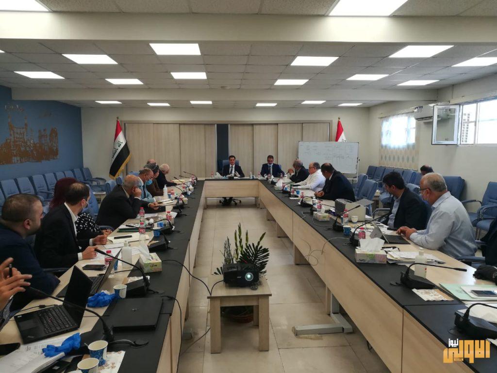 بالصور..اجتماع وزير العمل مع اللجنة المكلفة بمعالجة الاثار الاقتصادية نتيجة تطبيق الحظر 15 7EEC5E67 D760 47F3 BAA6 B82C5403E336