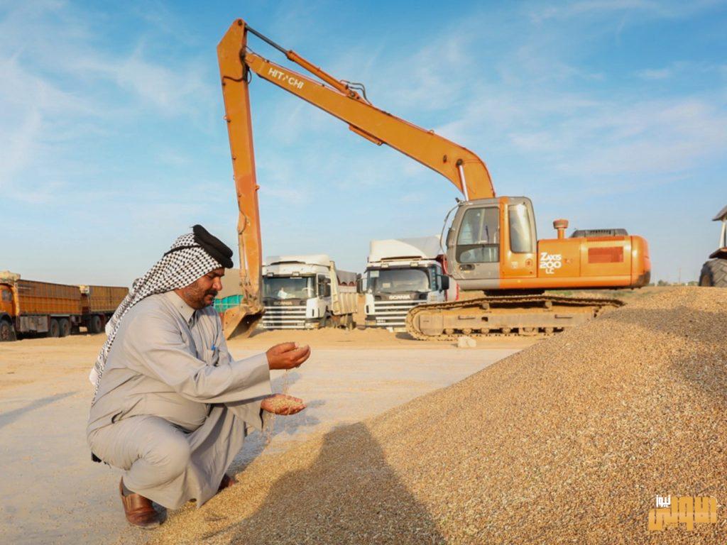 محافظ واسط يفتتح مركز تسويق واستلام المحاصيل الزراعية في الدجيلي 11 IMG 20200430 WA0083