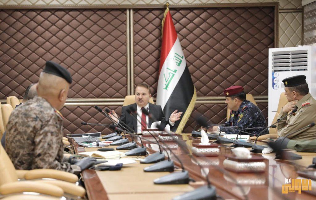 وزير الداخلية يأمر قادة الوزارة بالاهتمام بشكاوى المنتسبين وتقديم موقف دوري بالمعالجات 10 F9F1DEA8 FC5F 42BD 8B46 CDCBAE704F6B