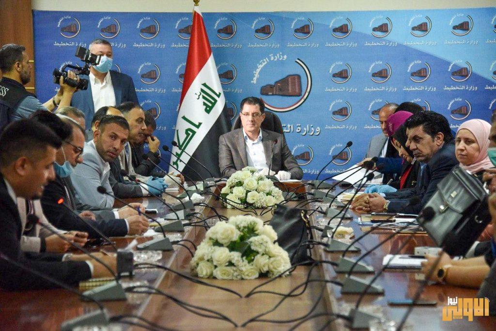 وزير التخطيط يوقع رابع عقد عمل ضمن المشروع الوطني لتشغيل الشباب 6 IMG 20200503 WA0088