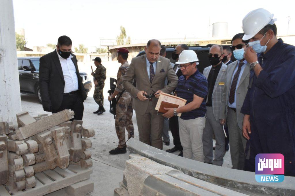 وزير الصناعة والمعادن يتفقد الشركة العامة لكبريت المشراق ومعامل السمنت الشمالية 22 10A996CF 444D 47AE B5E1 598A54BF5CA3