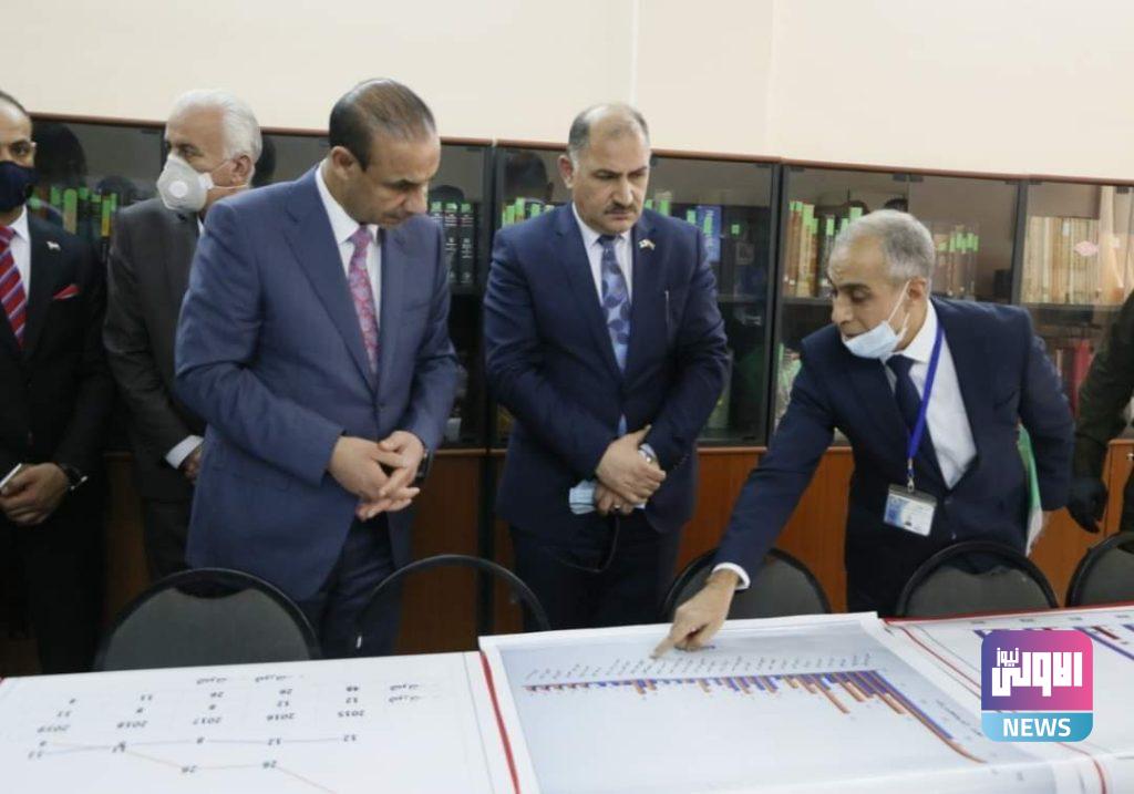 وزيرا الصناعـة والعمـل يناقشان إجراءات وسبل تفعيل دور المركز الوطني للصحة والسلامة لتوفير بيئة عمل آمنة 13 78FEEA5B B685 4DC9 A343 2C9F0F81D046