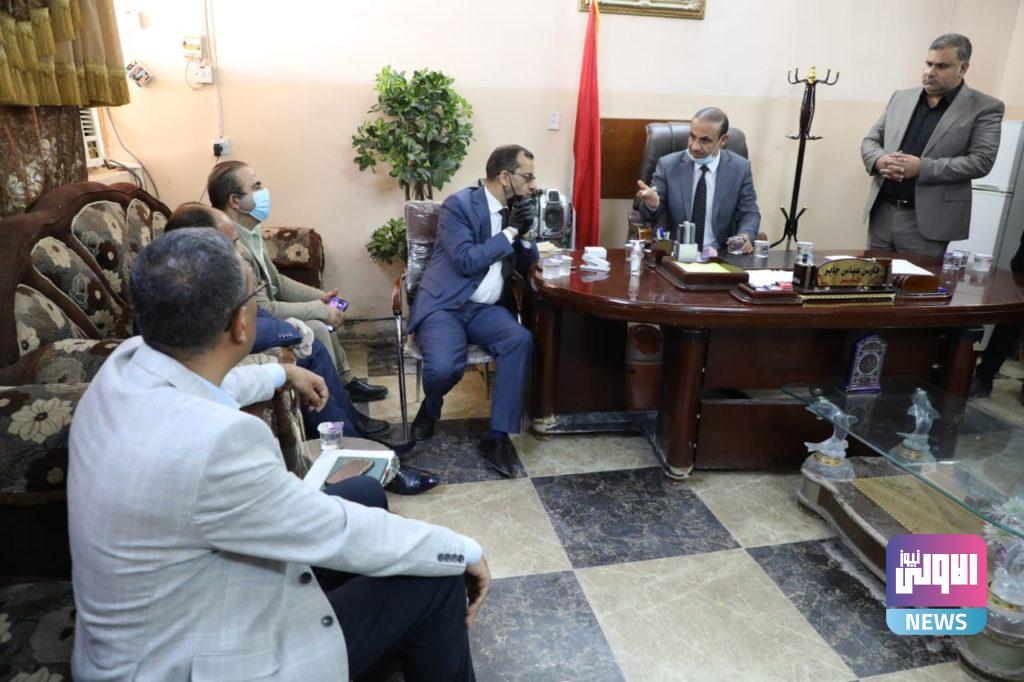 وزير العمل يرافقه محافظ الديوانية يُجري زيارة تفقدية لقسم الحماية في المحافظة 10 EBCBE614 14F2 46C0 93EB 4183578140B2