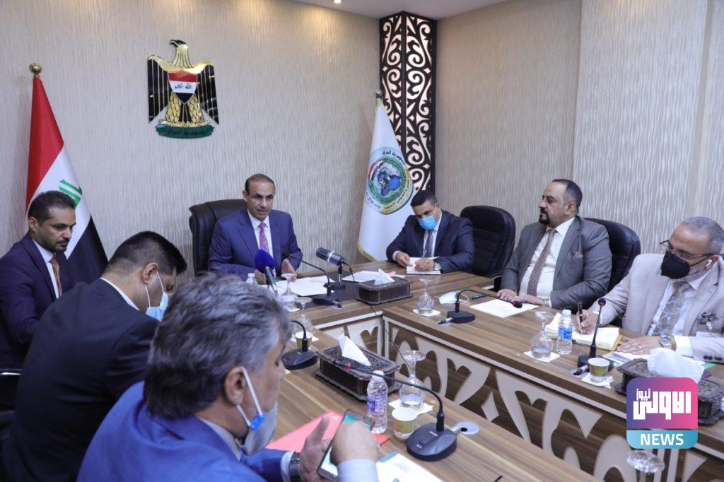 وزير العمل يعقد اجتماعاً موسعاً مع المختصين بوضع رؤية للمضي بالمشروع الوطني لتشغيل الشباب 15 FB33A98E EDED 4E2E 906E 6238F12A19A3