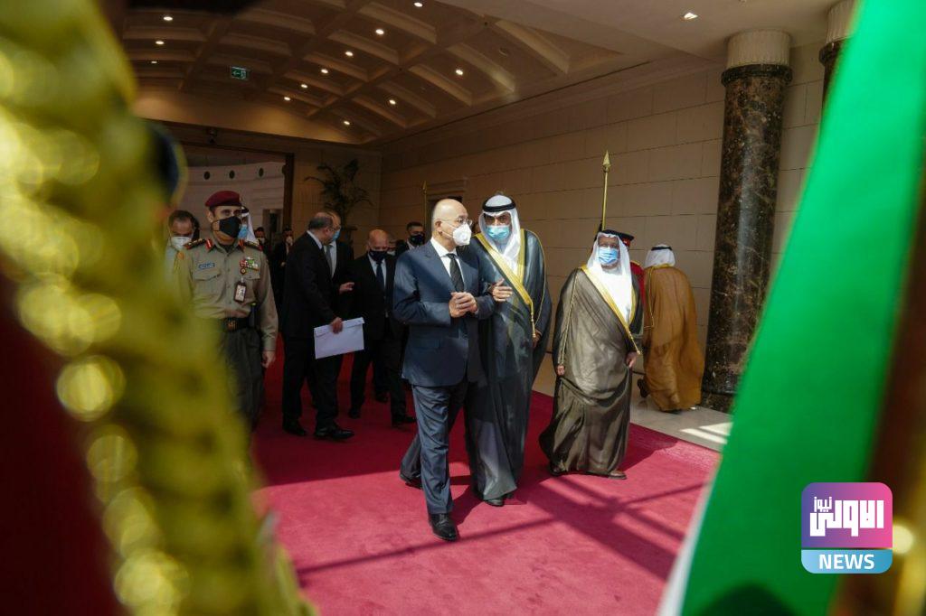 رئيس الجمهورية يقدم التعازي الى أمير الكويت..(صور) 11 D97B49E3 2752 47C1 AC1A 1DD3AE792093
