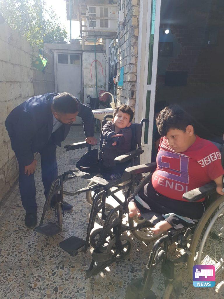 العمل توزِّع كراسي متحركة بين عدد من المعاقين 4 078C6B35 F562 406F 94F7 4B5C1DA1B35F