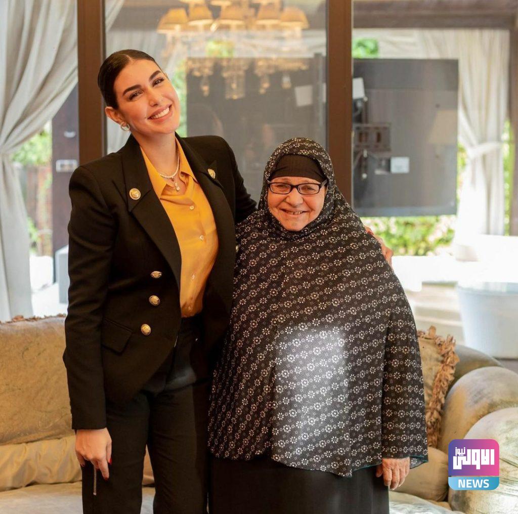 "سيدة المطر" في منزل الفنانة ياسمين صبري..بالصور 10 ٢٠٢٠١١٢٤ ١٥٥٧٤١