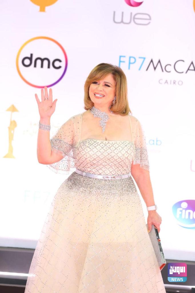 "رشوة وتهديد"...إلهام شاهين تتحدث عن تجربة صعبة مع الإخوان 4 127 150459 elham shaheen she despite the threat 2