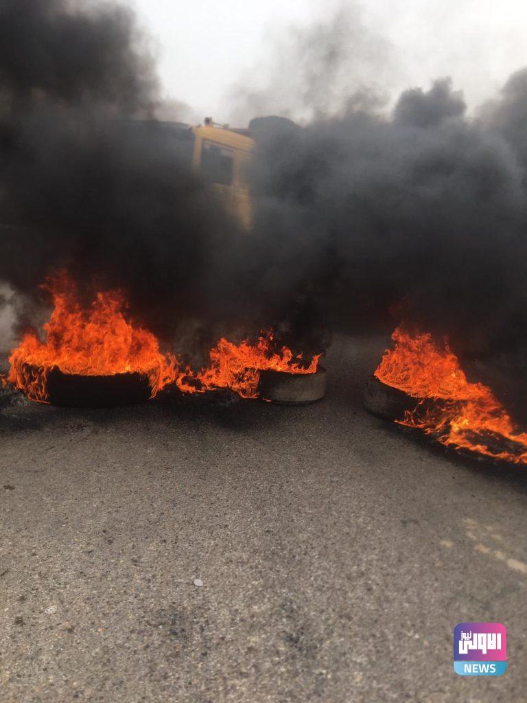 أهالي الغراف يقطعون طريقا للمطالبة باقالة القائممقام(صور) 6 151632021443b57a9 5840 4198 8ba4 44334a843c51