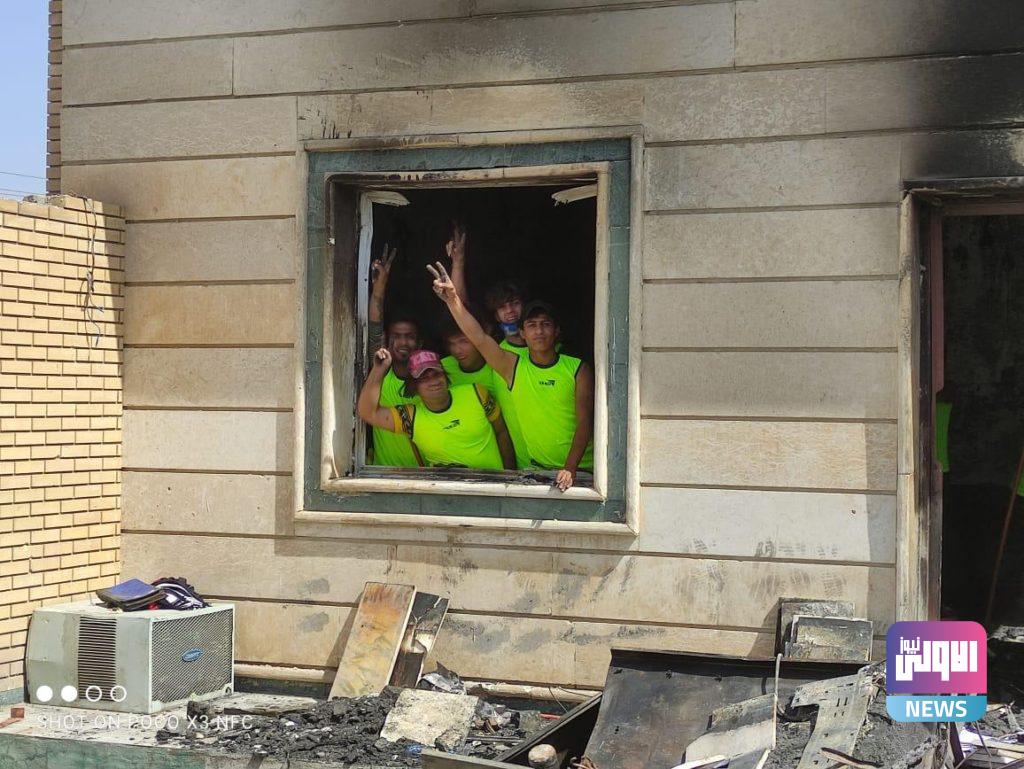 في مبادرة تبعث الامل.. متظاهرون ذي قار يطلقون حملة لتنظيف ديوان المحافظة (صور) 10 2FB2F7B8 ECB9 44D9 9E34 1DB0824B40BD