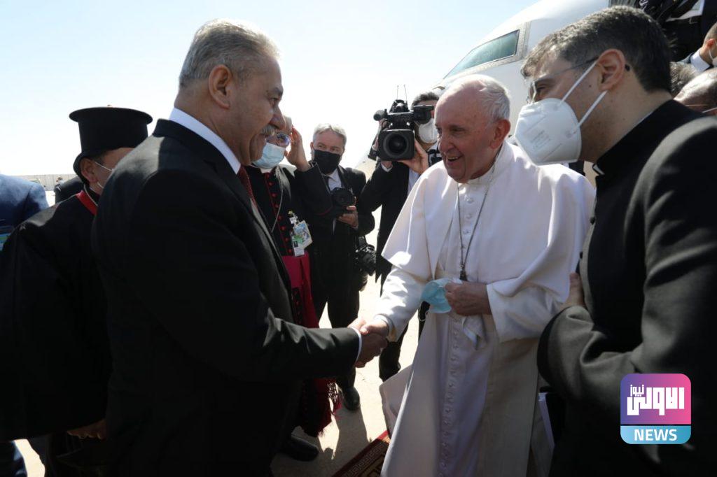 الاسدي يستقبل "البابا فرنسيس" في مطار الناصرية لتشهد لقاءا تأريخيا بين الاديان (صور) 9 AC9B9B39 8139 442F A018 2CB741A39B90