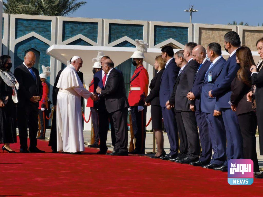 برهم صالح ومسؤولون سيودعون البابا فرنسيس في مطار بغداد 4 DA42CB4C EA27 4A7E 9010 E512A9F42933