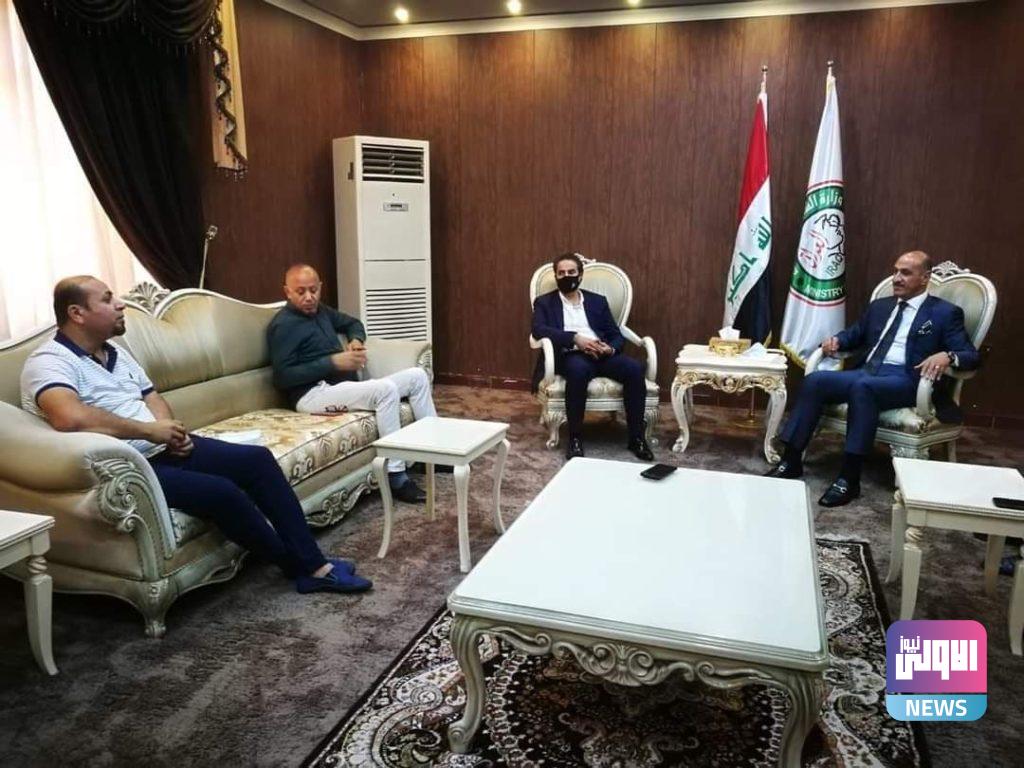 خلال استقبلُه وفدَ إتحاد الصحافة الرياضية درجال ويؤكد: دعمه للصحفيين الرياضيين 10 photo ٢٠٢١ ٠٥ ٠١ ١٧ ٠٩ ١٨