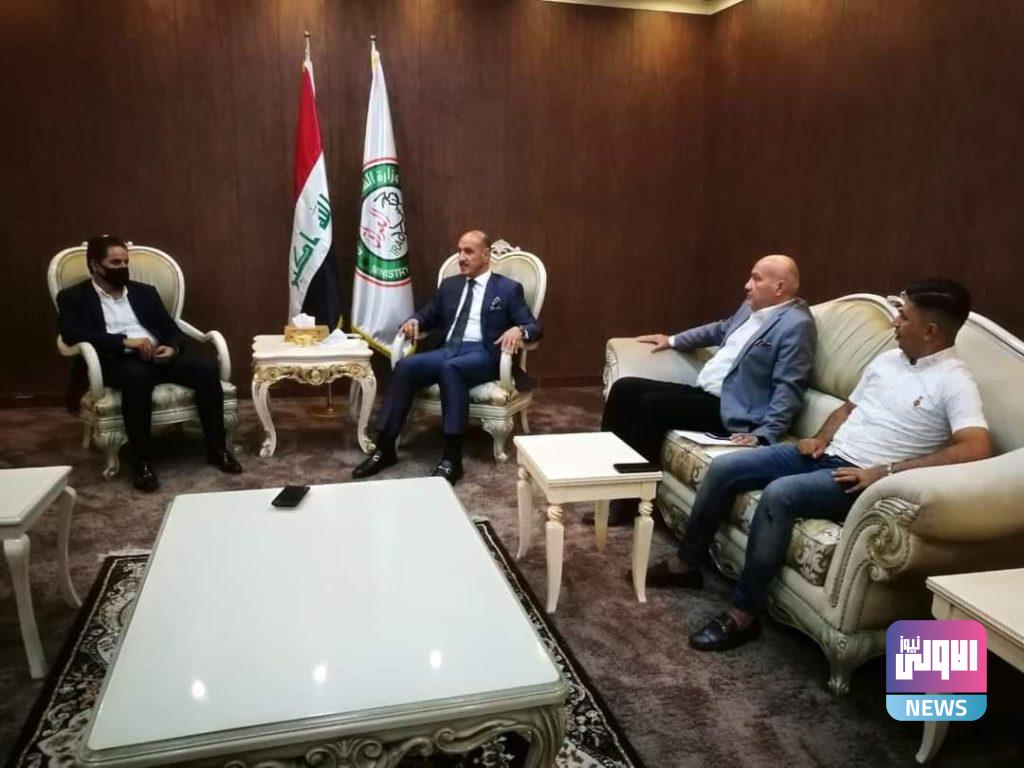 خلال استقبلُه وفدَ إتحاد الصحافة الرياضية درجال ويؤكد: دعمه للصحفيين الرياضيين 8 photo ٢٠٢١ ٠٥ ٠١ ١٧ ٠٩ ١٨ 2