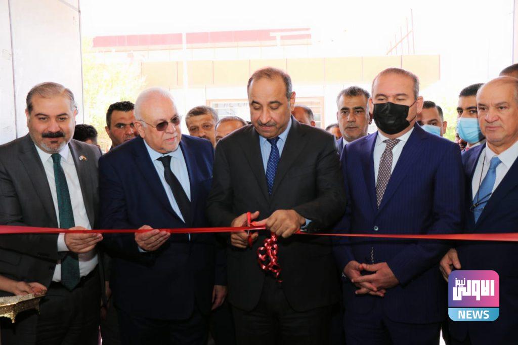 وزيرا التجارة والثقافة يتفقدان معرض الكتاب الدولي بدورته الـ22 (صور) 21 1510620211