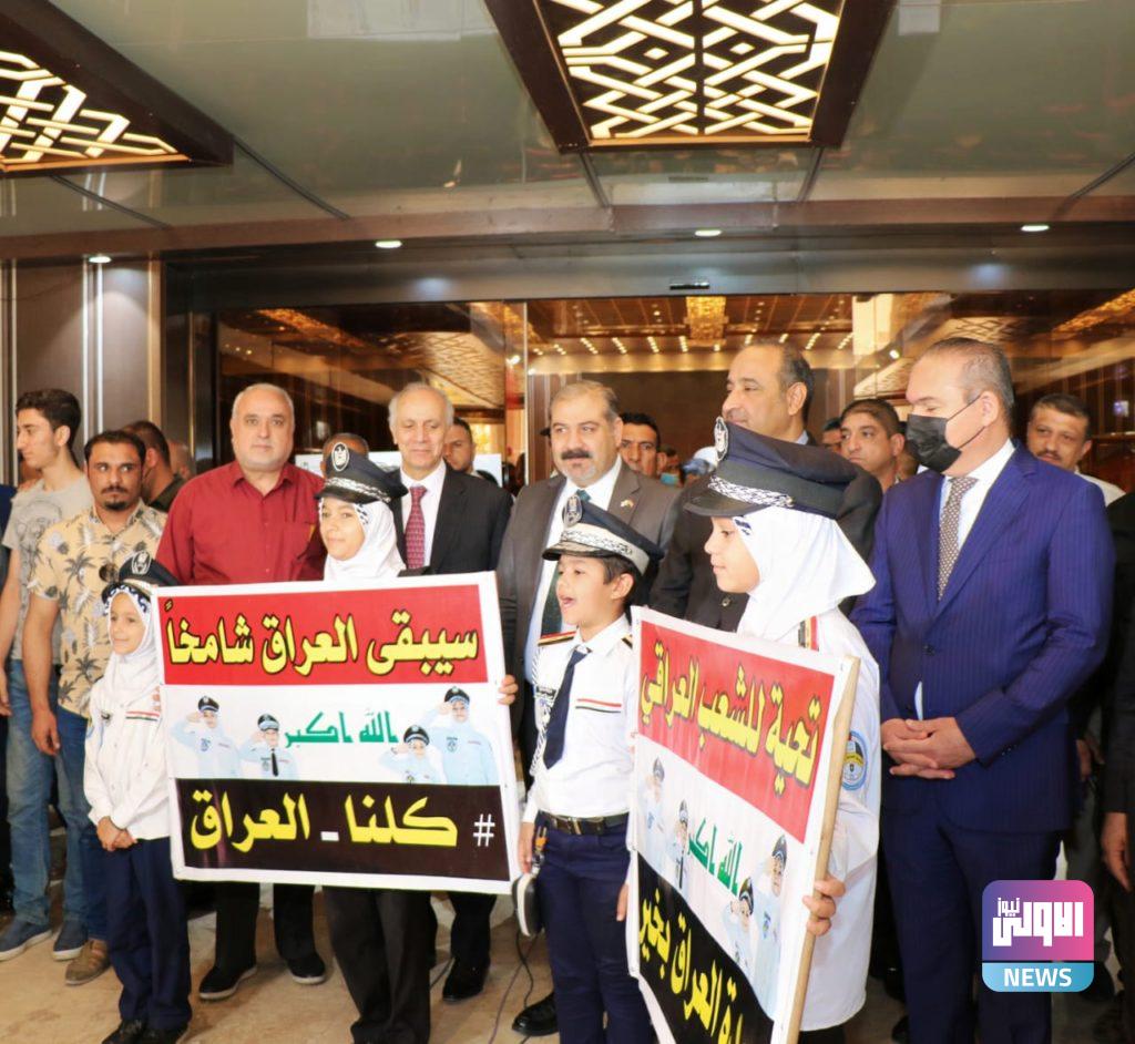 وزيرا التجارة والثقافة يتفقدان معرض الكتاب الدولي بدورته الـ22 (صور) 18 1510620214