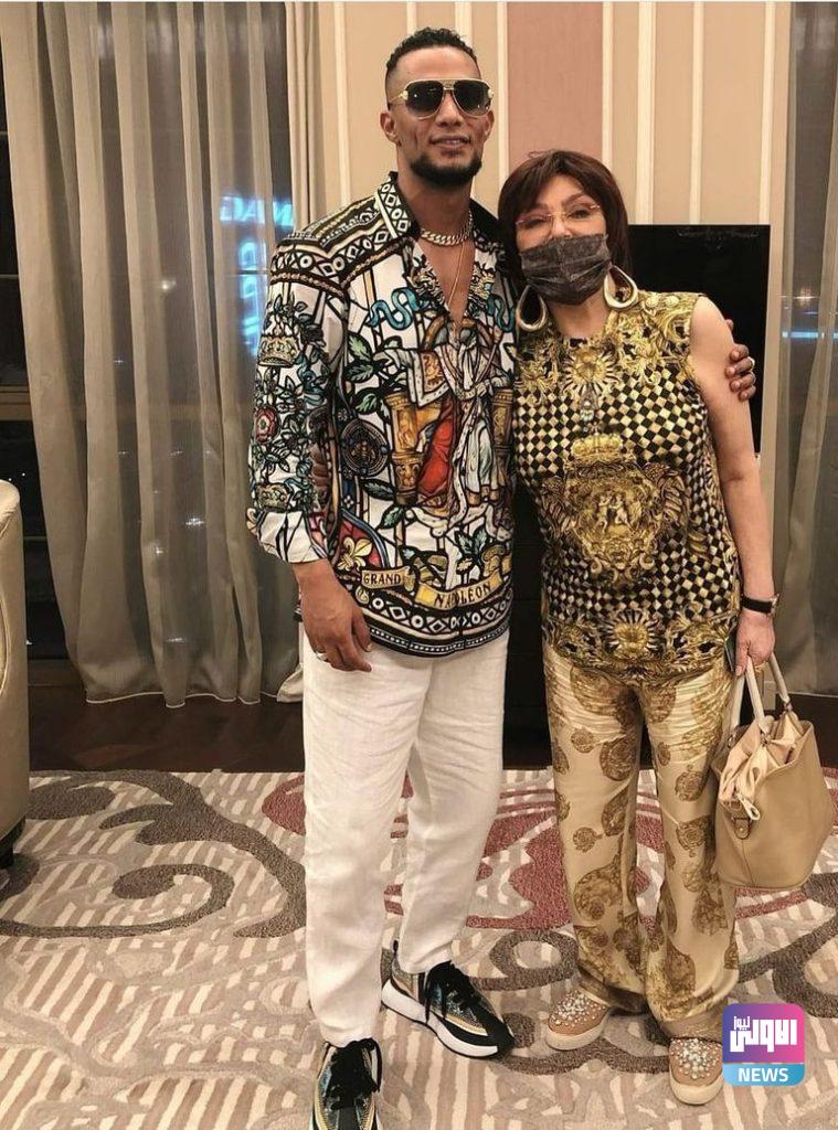 محمد رمضان يُقبل يد نجمته المفضلة.. فمن هي؟ 6 176 145921 muhammad ramadan kisses hand favorite star 2