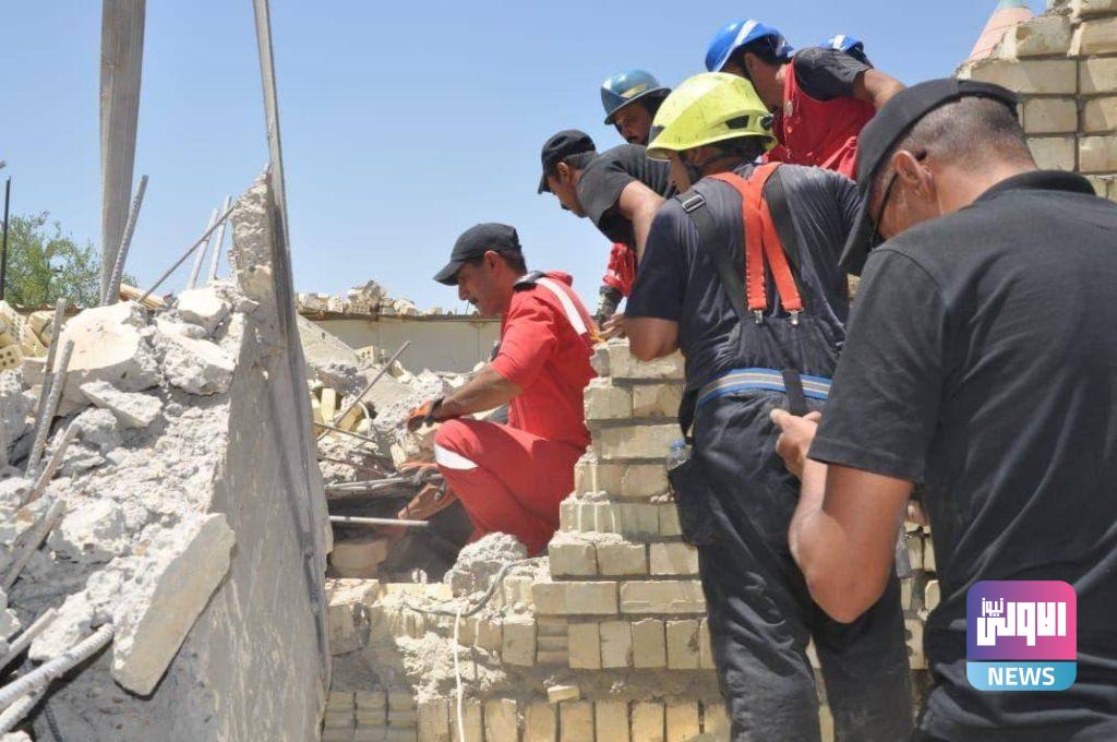 مصرع عاملين بانهيار سقف منزل في بغداد (صور) 24 83EF4AB7 8F5A 4FFE 90A0 3AB237CAE774