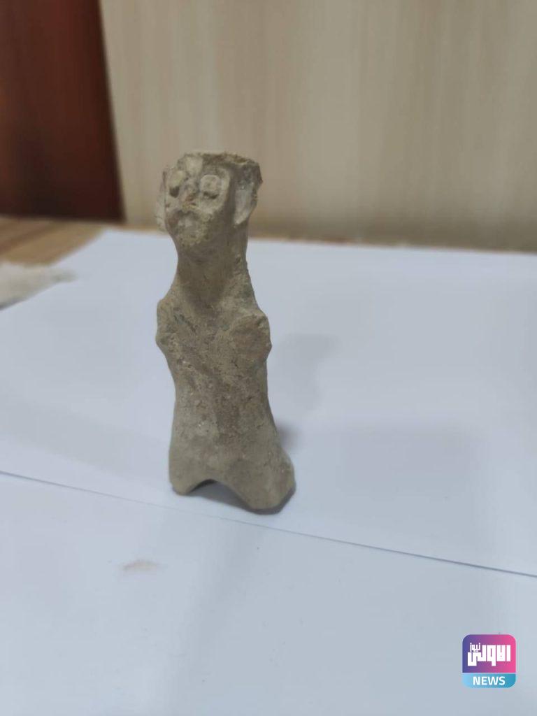 ضبط قطع اثرية معدة للتهريب في احد اوكار عصابات داعش الإرهابية في نينوى 8 49F4BE3B 9B96 4AE7 BF5C B64F0ED64201