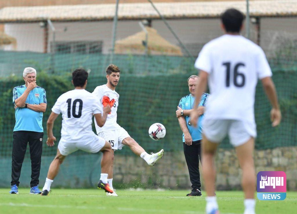 منتخبنا الوطني يباشر تدريباته في مدينة ماربيا الإسبانية (صور) 22 C4F1EFC8 1047 4C1C 9E11 D80BDBE6919A