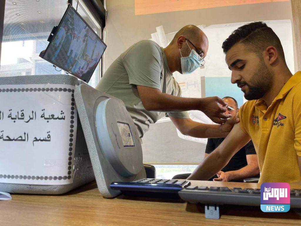 كربلاء .. التطعيم ضد كُورونا بين أصحاب المحال التجارية وعُمالها 18 C8DC8F5F E535 488B 8BA6 1FC3215DB874