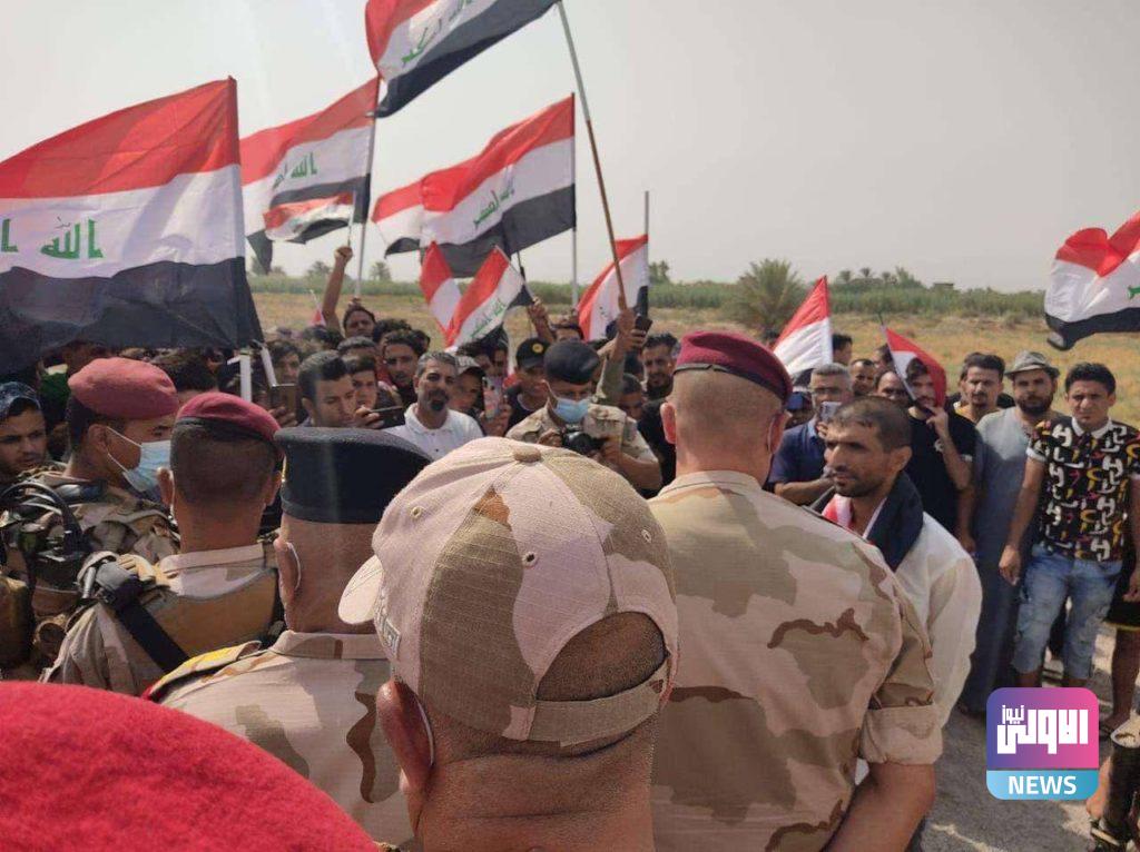 الغانمي يستقبل المتظاهرين القادمين من جنوب العراق الى الانبار (صور) 9 F8FE5FD6 3AF0 4C6A 852D D134349F4FC6