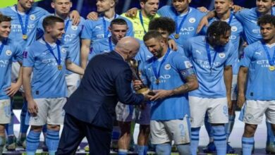 124 231756 kyle walker manchester city trophies 700x400